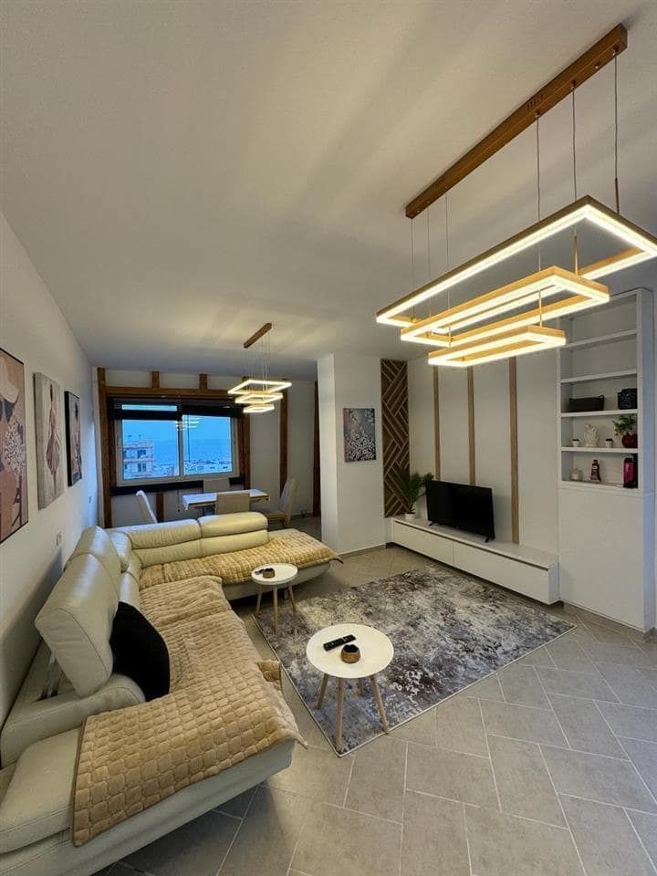 Shitet Apartament 2+1 me Pamje Deti në Vollga, Durrës — Durrës