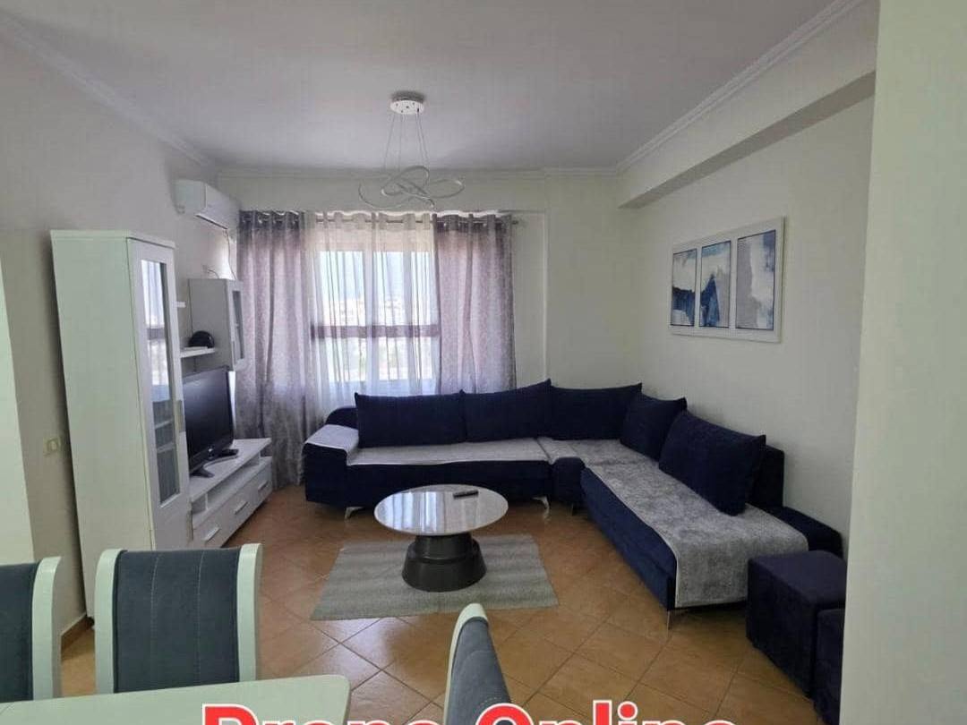SHITET apartament 2+1 ne Plazhin e Durrësit
