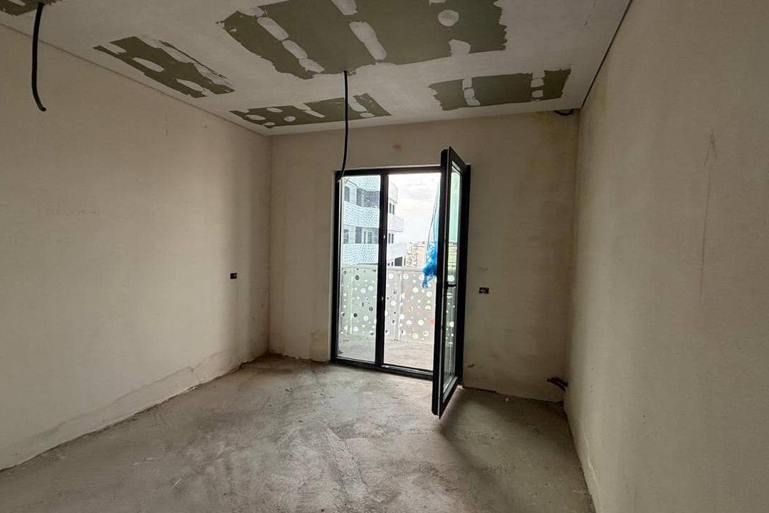 Apartament 2+1+2 në Shitje – Corner Residence, Rruga e Kavajës, Tiranë