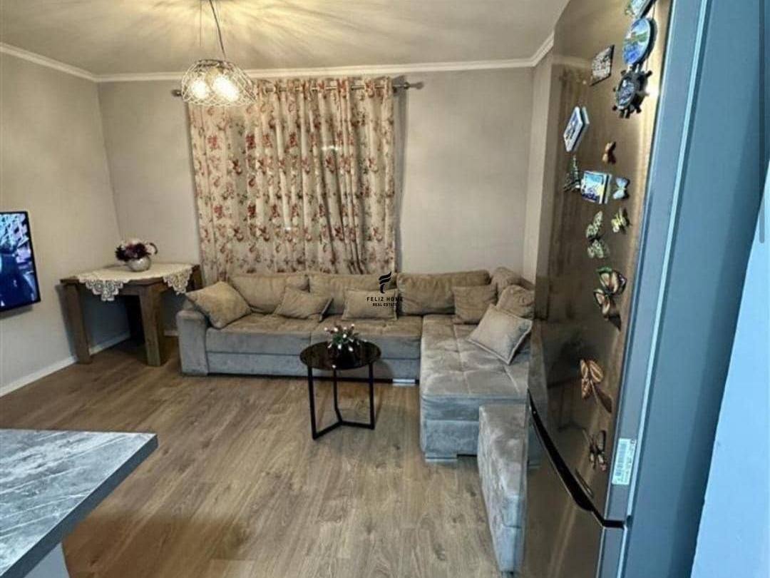 Shitet Apartament 1+1 në Oxhak, 9.300.000 Lekë