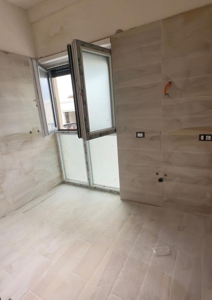 Apartament 1+1 në Shitje - Tirana Porta e Re — Tiranë