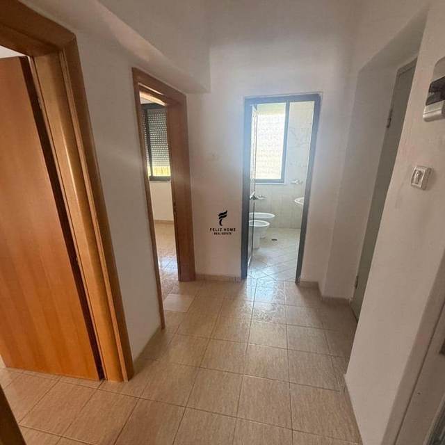 Shitet Apartament 2+1 në Brryl, 16.700.000 Lekë — Tiranë