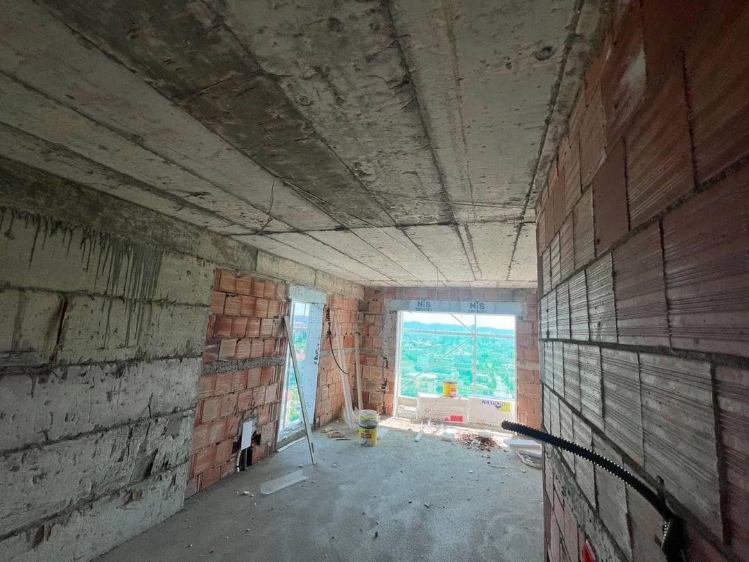 OKAZION – Apartament 2+1+2 në Shitje në Rrethin e Klanit, Tiranë