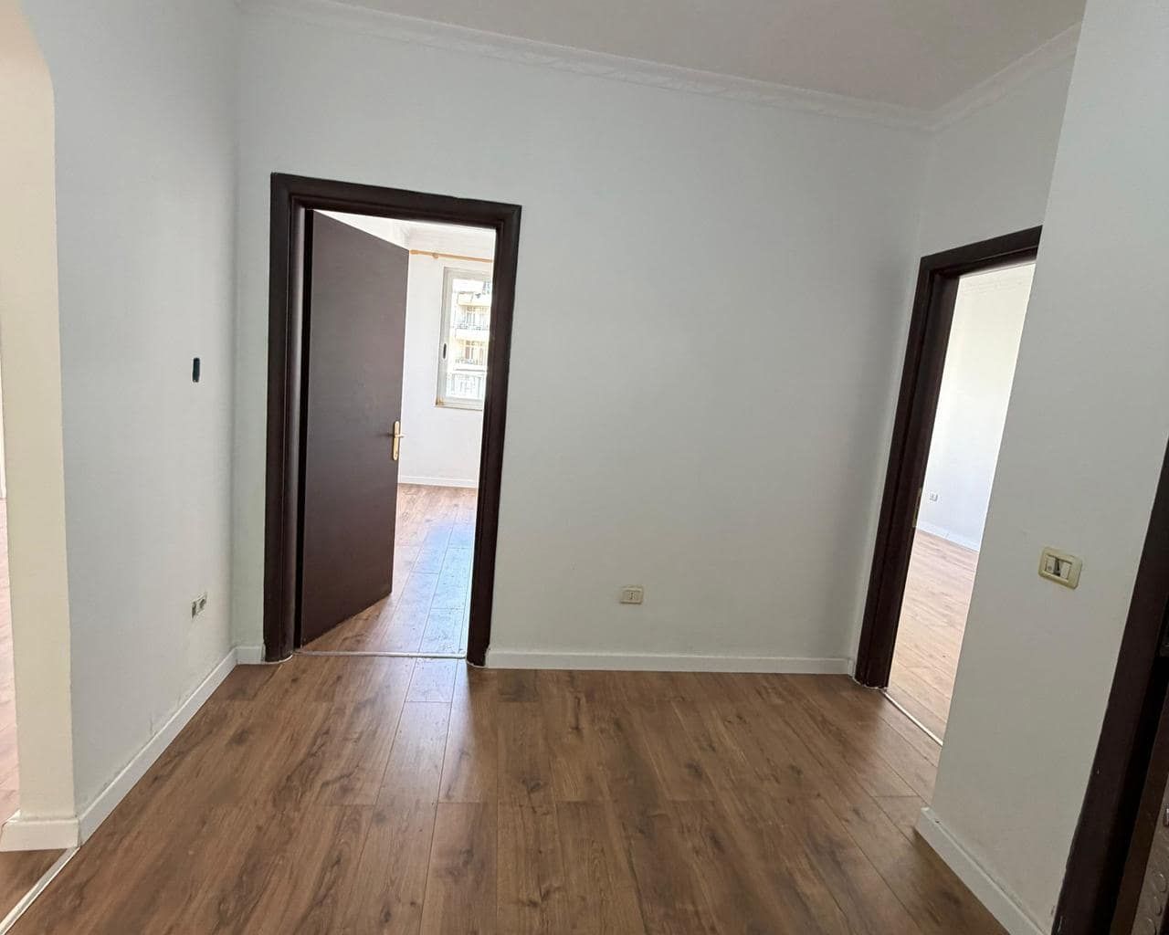 Apartament 2+1 në Shitje në Kompleksi Fratari, Astir — Tiranë