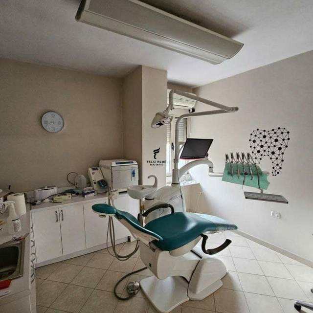 Shitet Apartament 2+1 në Pallatin me Shigjeta, 225.000 Euro — Tiranë