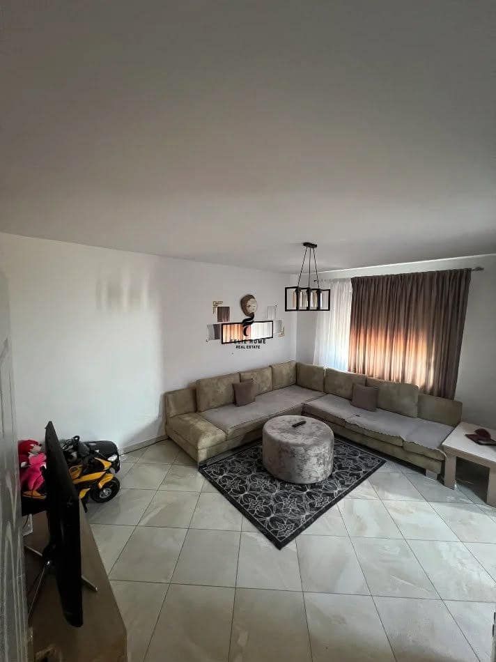 Shitet Apartament 1+1 në Laprakë, 9.800.000 Lekë — Tiranë