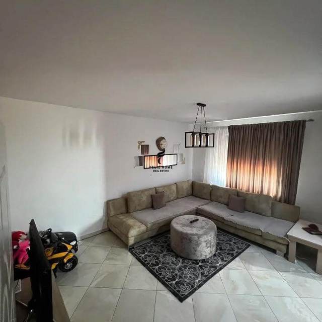 Shitet Apartament 1+1 në Laprakë, 9.800.000 Lekë — Tiranë