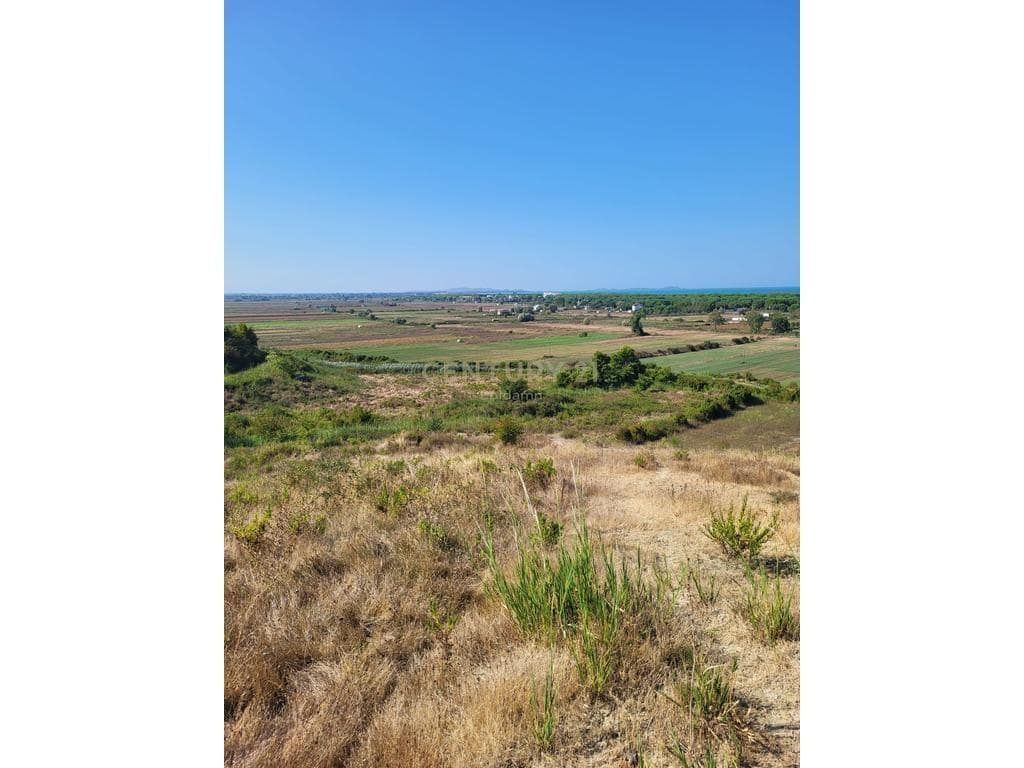Toke për Shitje në Gjirin e Lalzit - 180.000 € | 3000 m² | Durrës — Durrës