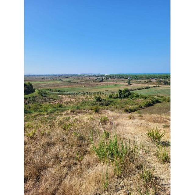 Toke për Shitje në Gjirin e Lalzit - 180.000 € | 3000 m² | Durrës — Durrës