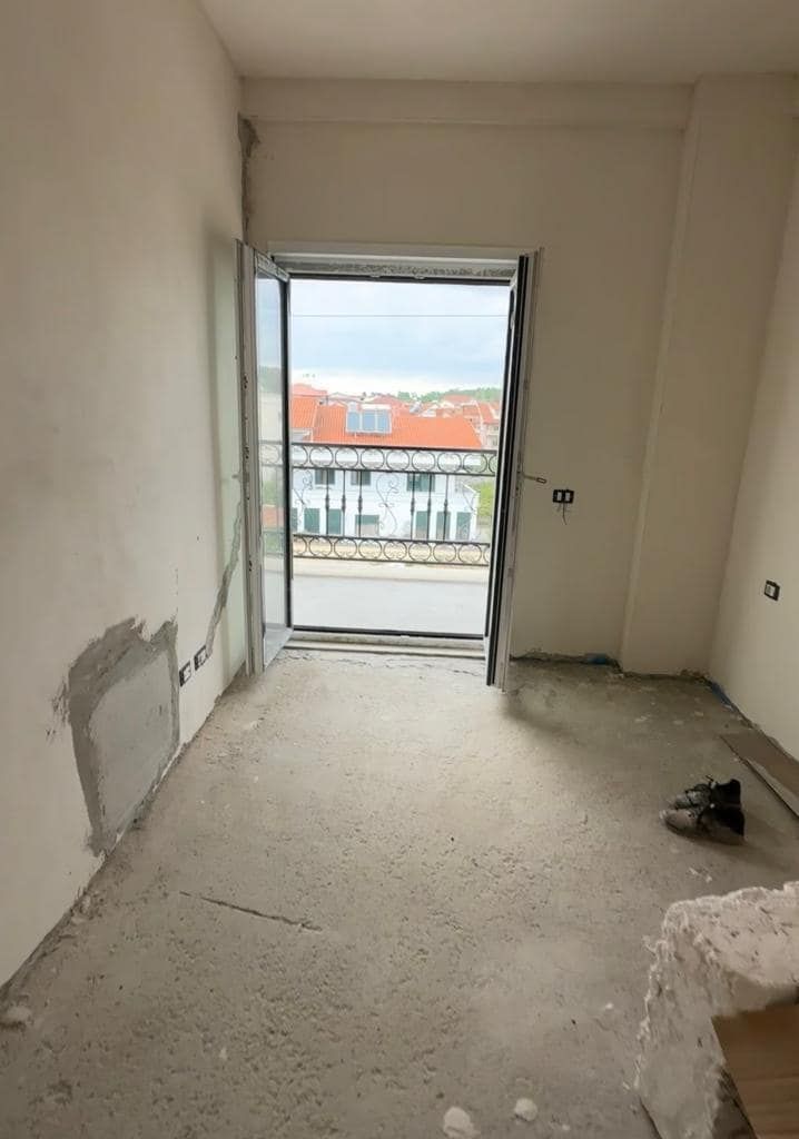 Apartament 1+1 në Shitje – Tirana Porta e Re — Tiranë