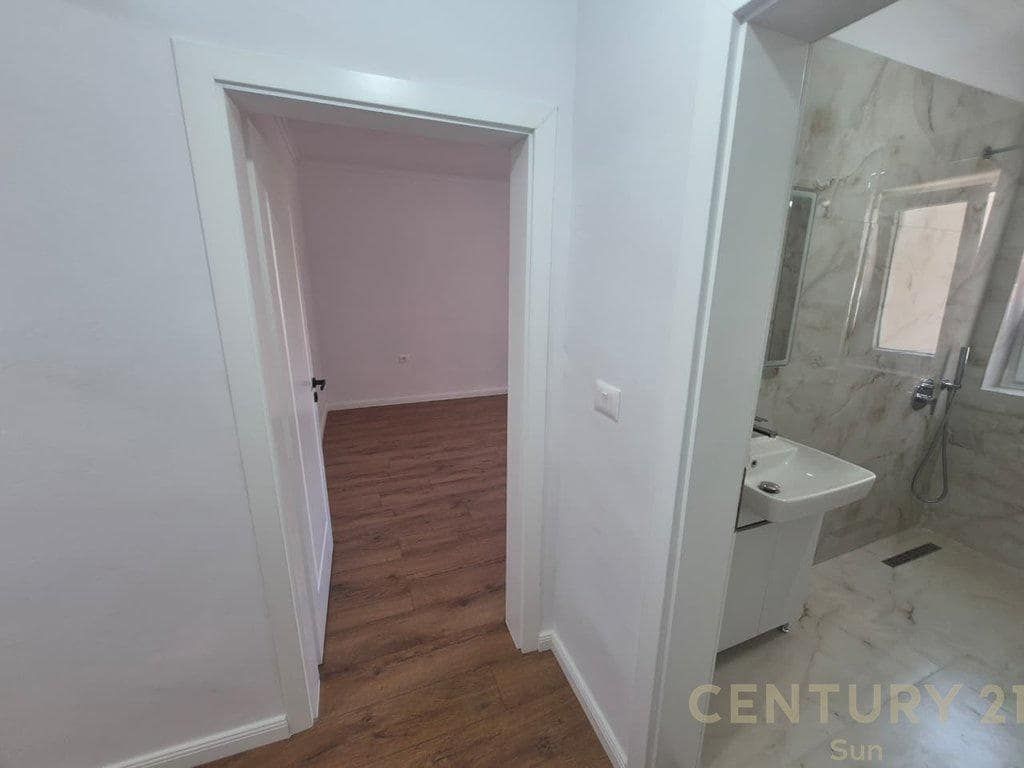 Shitet Apartament 1+1 – Rruga Thanas Ziko 300 metra mbi Gjim — Tiranë