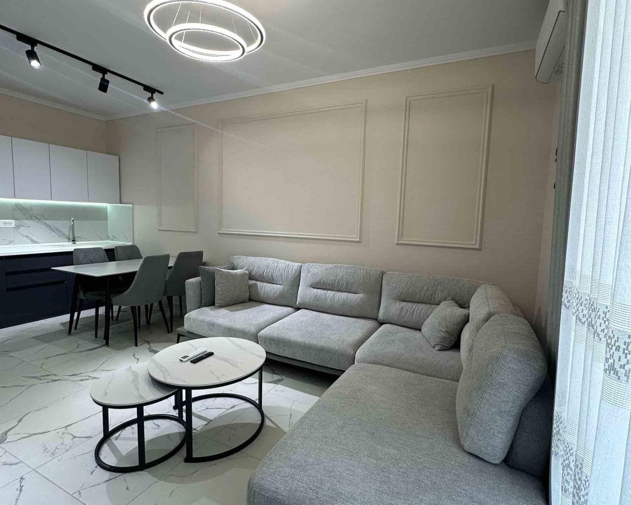 Apartament 1+1 me qira në Univers City — Tiranë