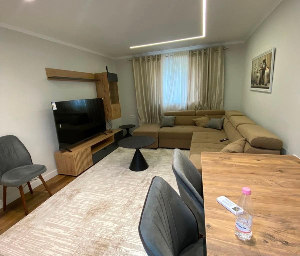 Apartament 2+1 për qira, mbrapa 9-Katesheve | Tiranë — Tiranë