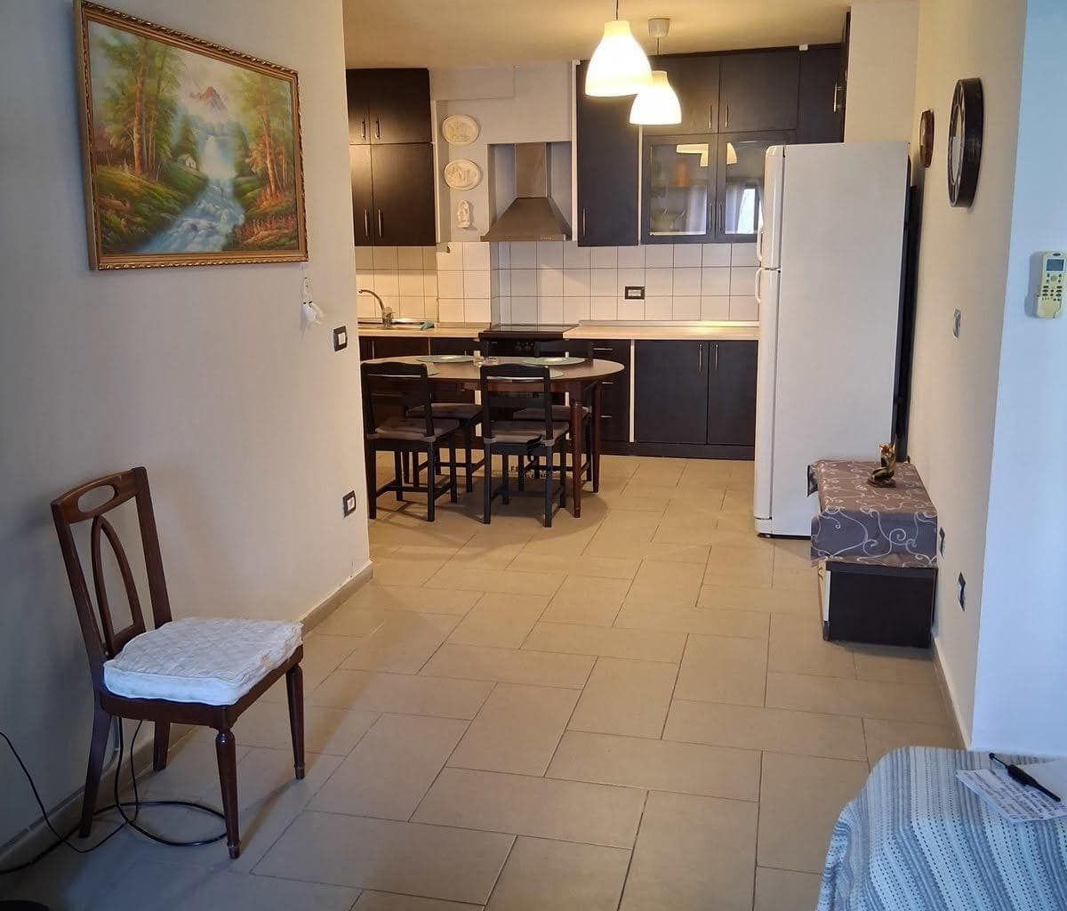 Apartament me Qera 2+1 në Myslym Shyri — Tiranë