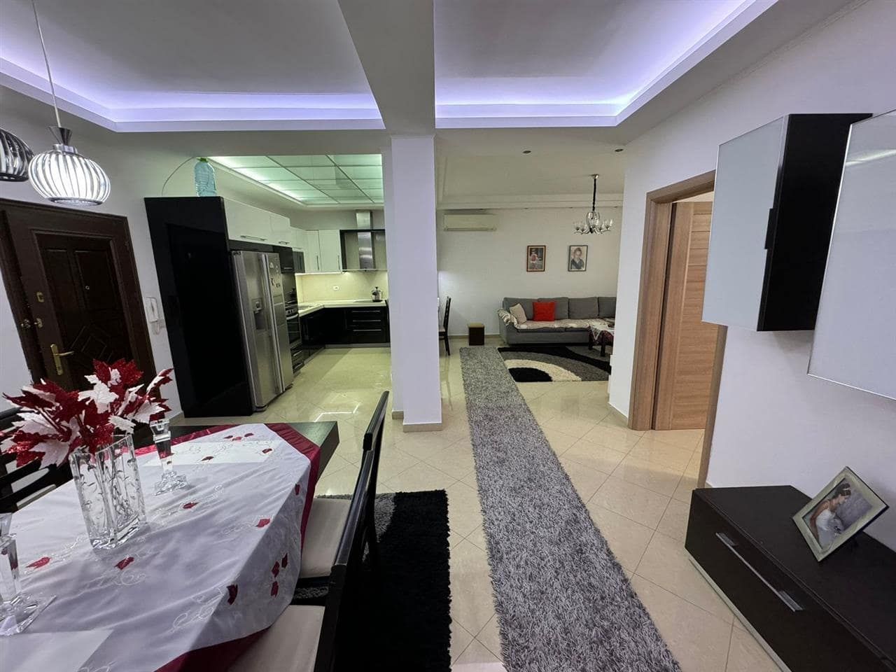 Shitet Apartament 2+1 në Plazh, Durrës — Durrës
